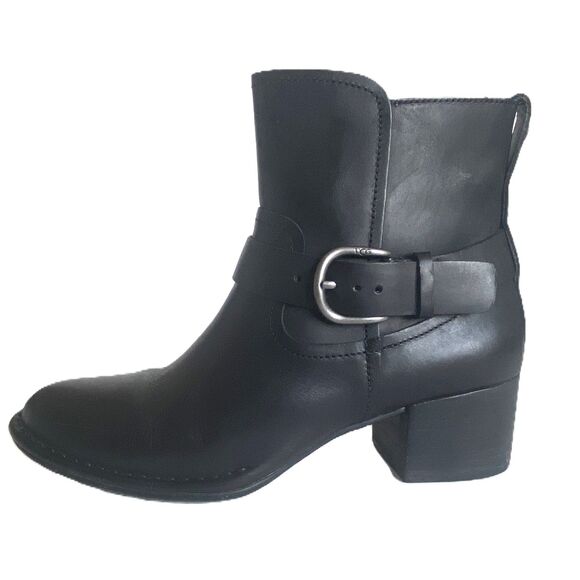 Ugg Atwood Black Buckle Strap Zip Moto Heel Boots Womens Stacked Heel 9 -Scratch - Picture 1 of 8